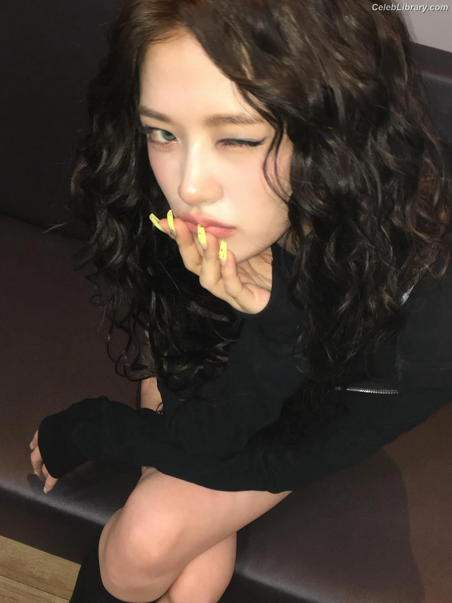 An Yujin photo 10 of 770