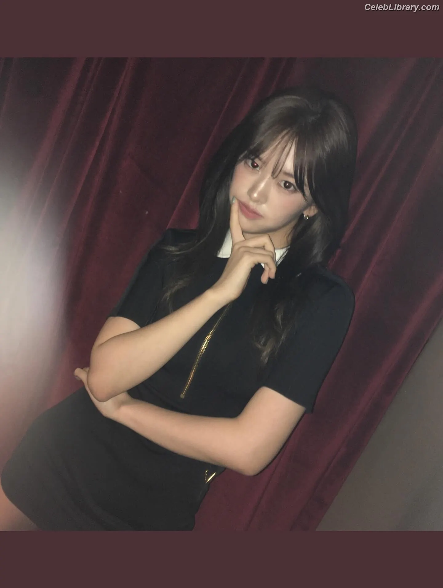 An Yujin photo 4 of 770