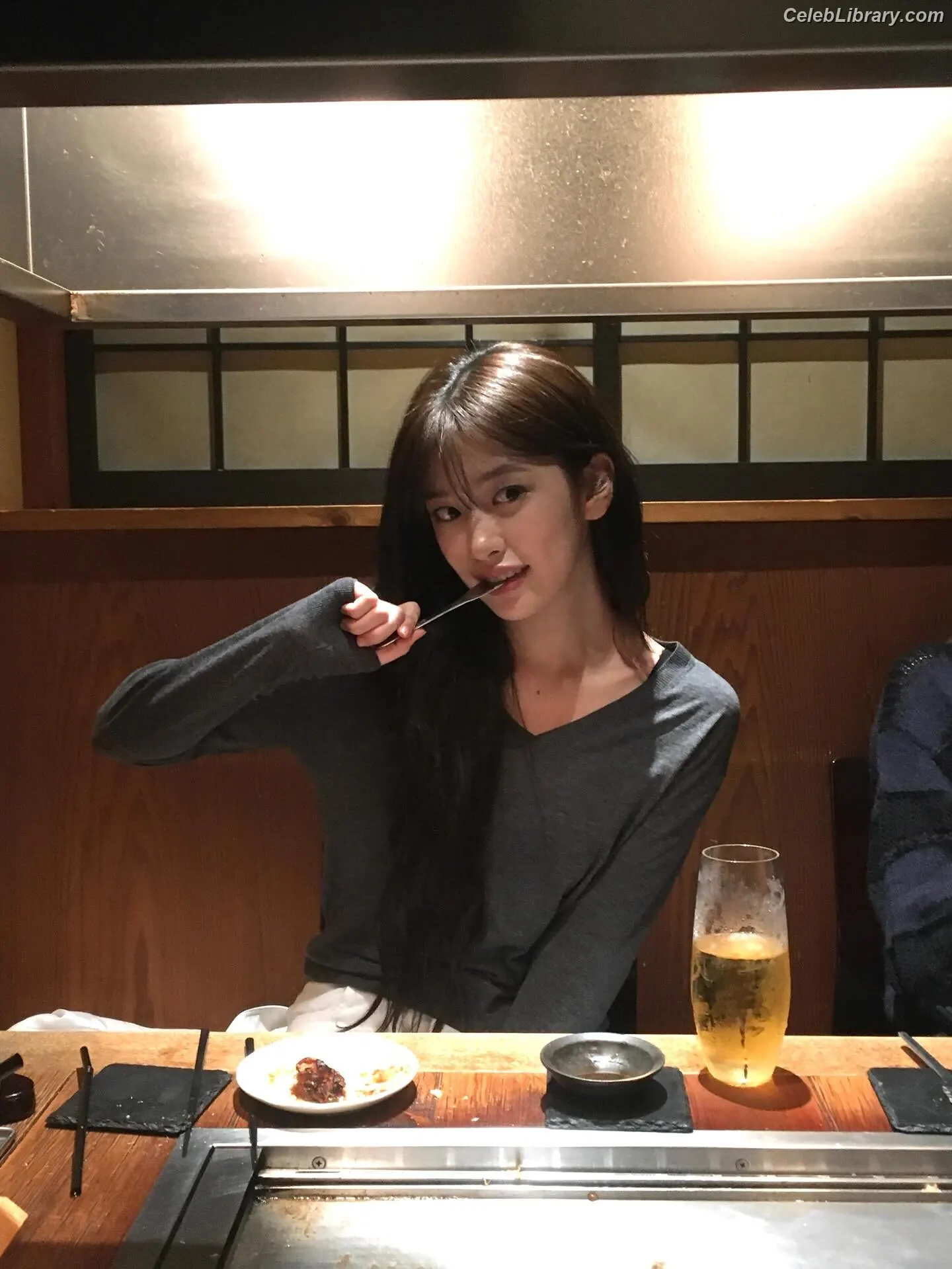 An Yujin photo 12 of 770