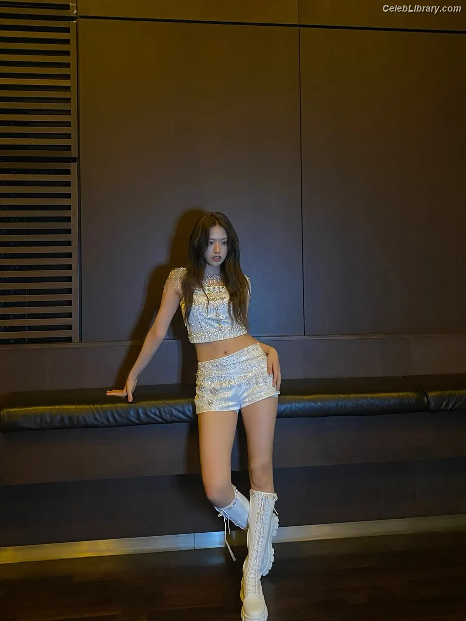 An Yujin photo 7 of 770
