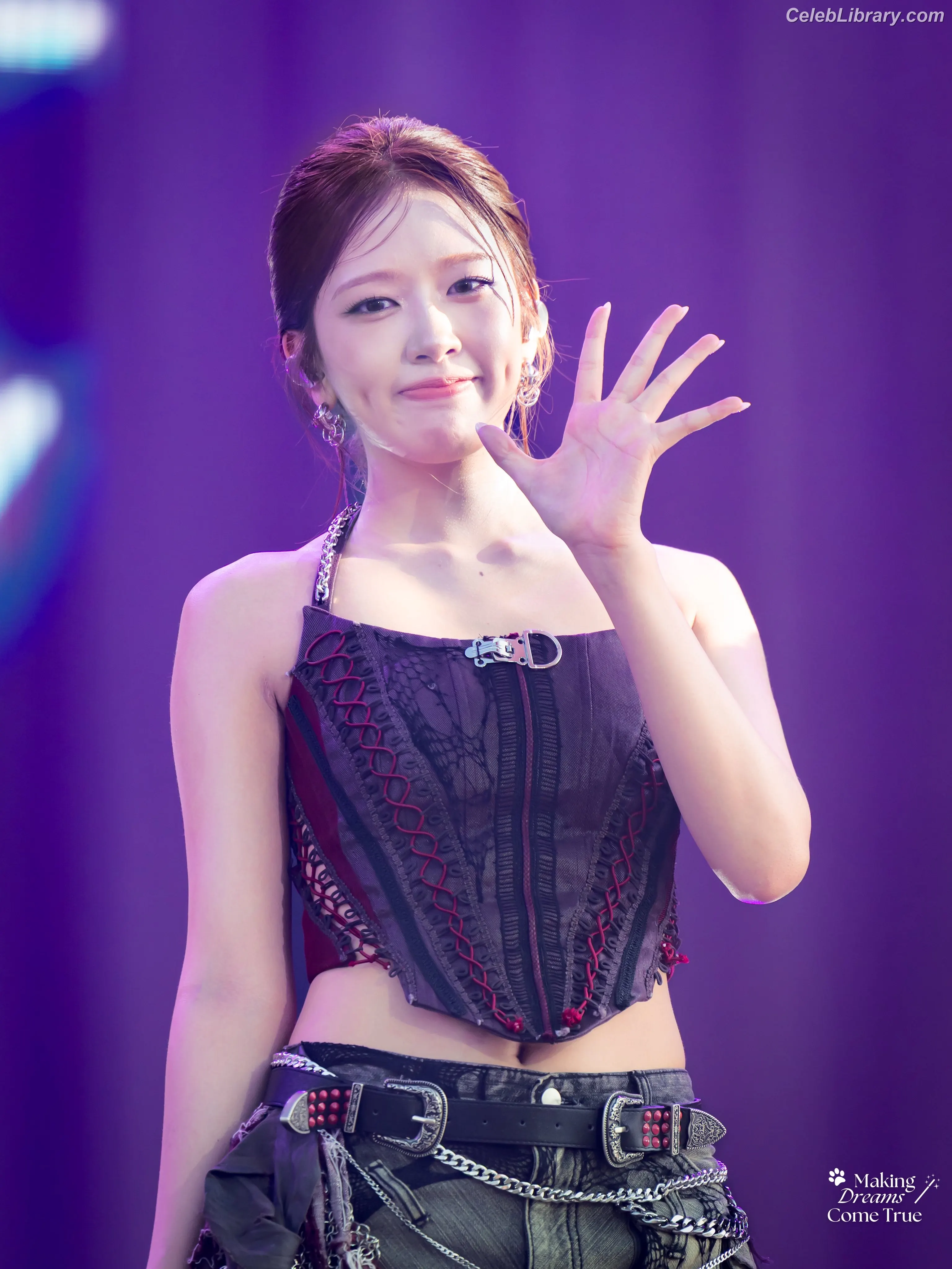 An Yujin photo 13 of 770