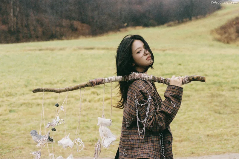 An Yujin photo 6 of 771