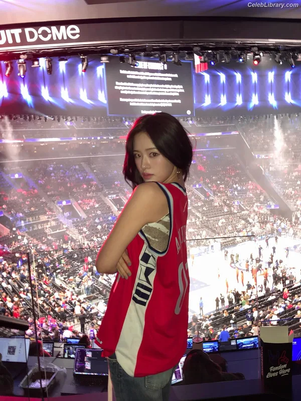 An Yujin photo 13 of 771