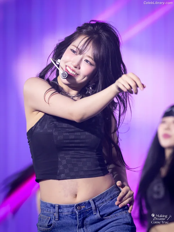 An Yujin photo 14 of 771