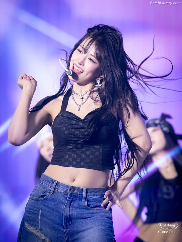 An Yujin photo 15 of 771