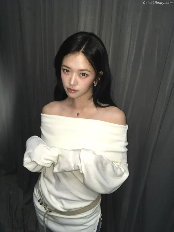 An Yujin photo 14 of 771