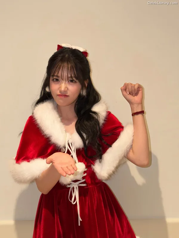 An Yujin photo 7 of 771