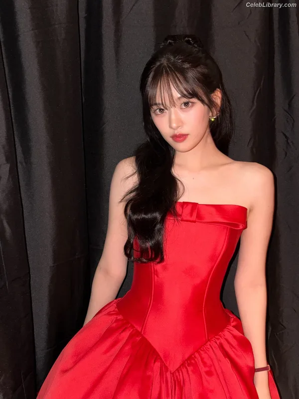 An Yujin photo 10 of 771