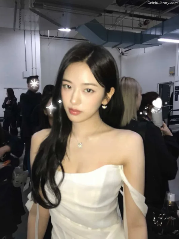 An Yujin photo 22 of 771