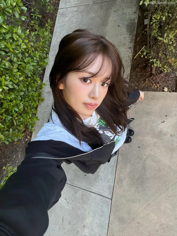 An Yujin photo 23 of 771