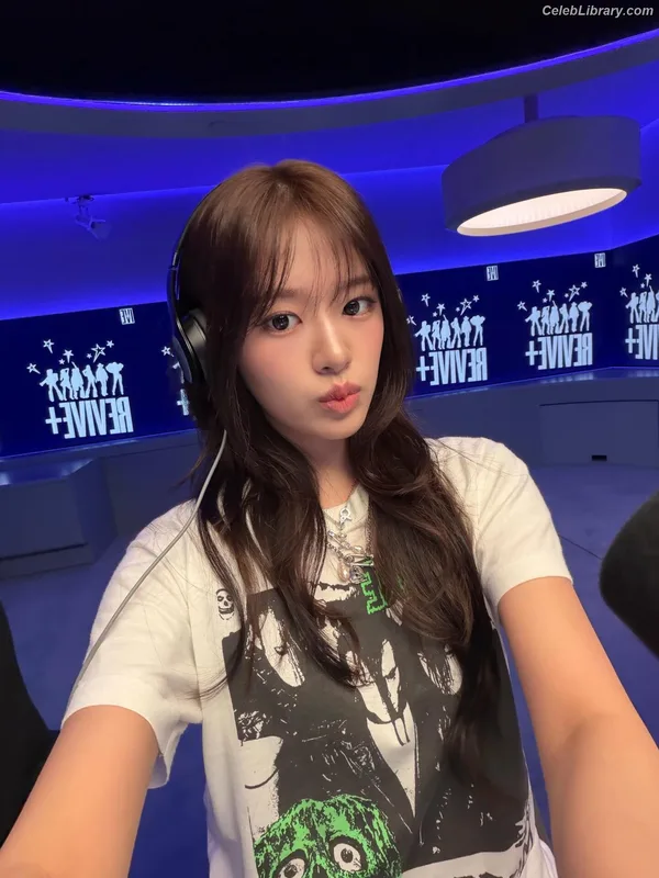 An Yujin photo 1 of 771