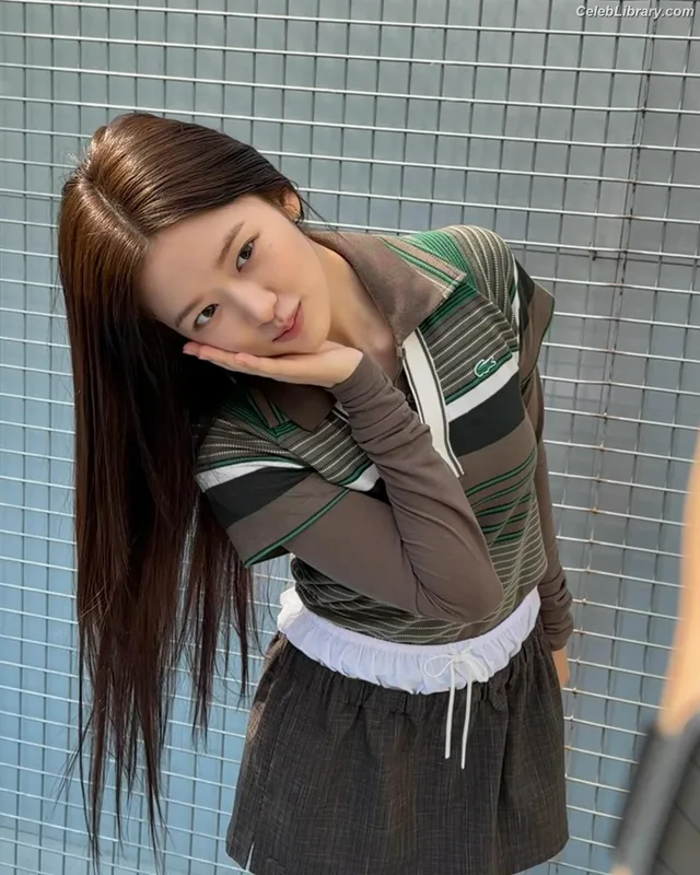 An Yujin photo 15 of 771