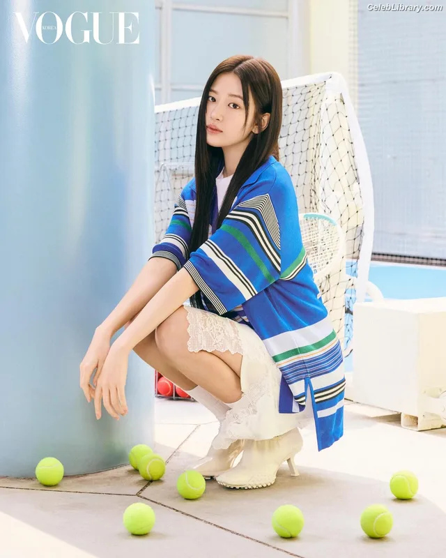 An Yujin photo 18 of 771