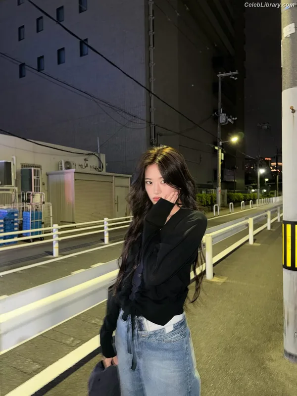 An Yujin photo 8 of 771