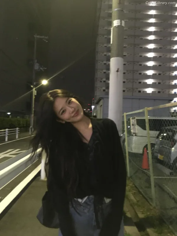 An Yujin photo 12 of 771