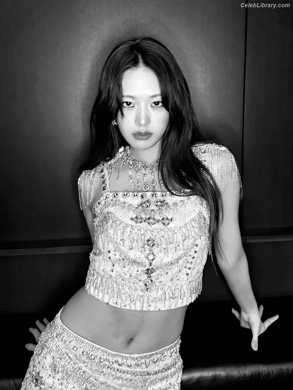 An Yujin photo 10 of 771