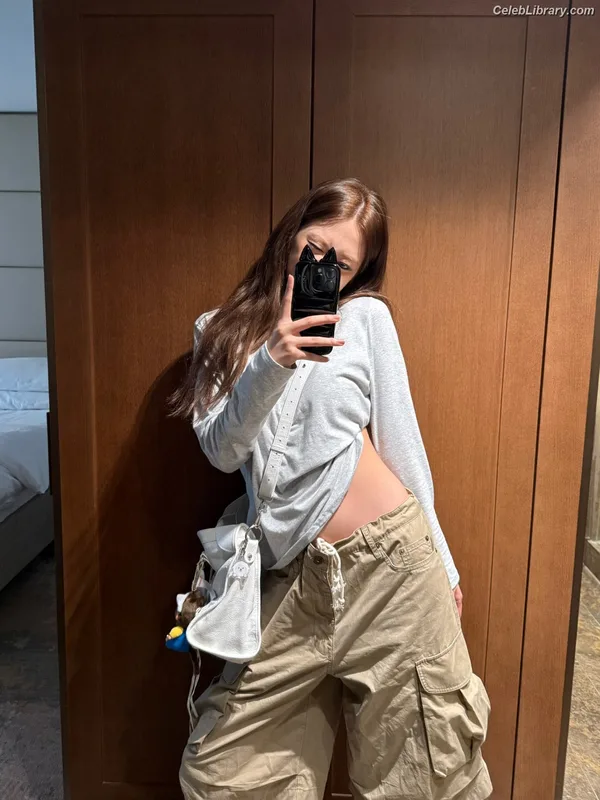 An Yujin photo 17 of 771