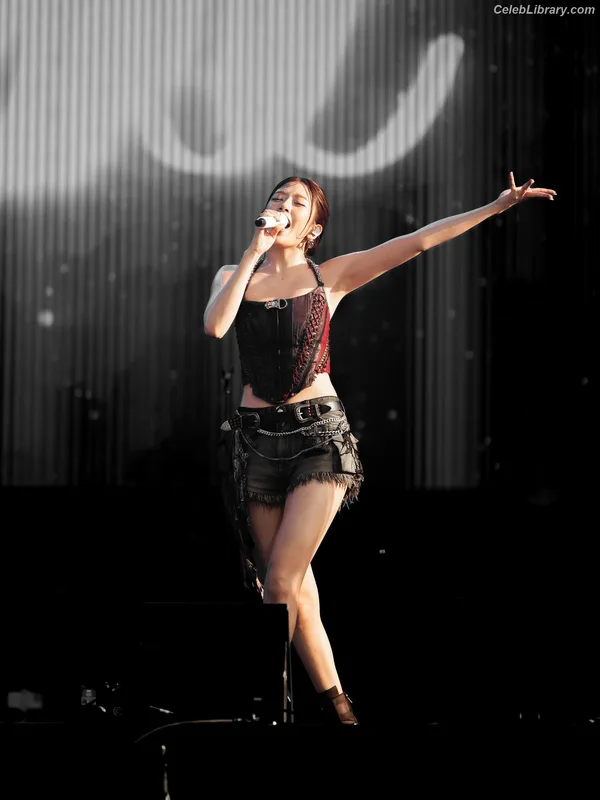 An Yujin photo 11 of 771