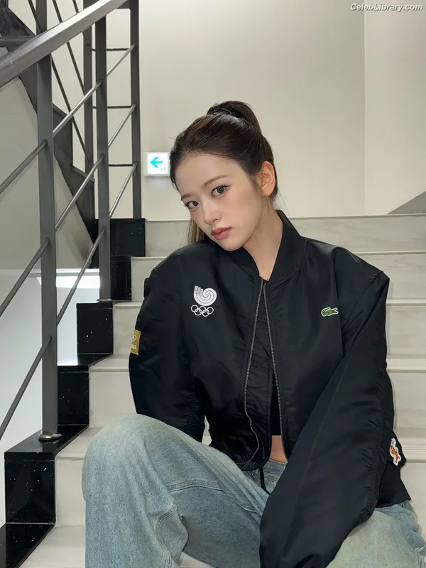 An Yujin photo 19 of 771