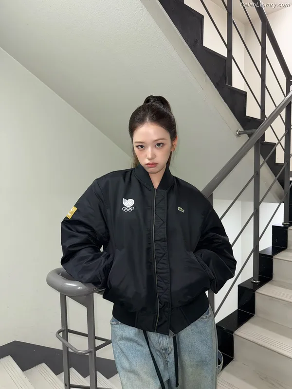 An Yujin photo 22 of 771