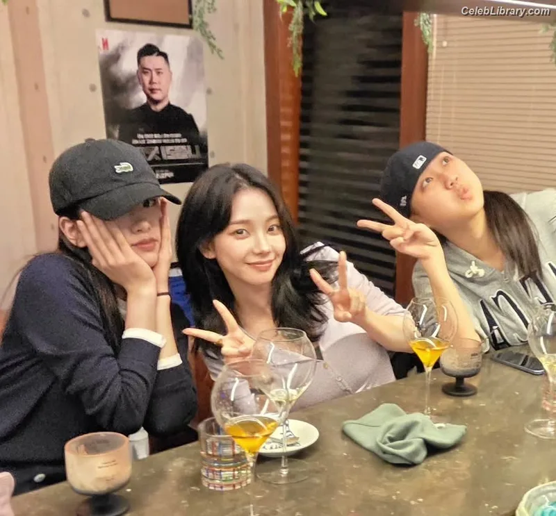 An Yujin photo 7 of 771