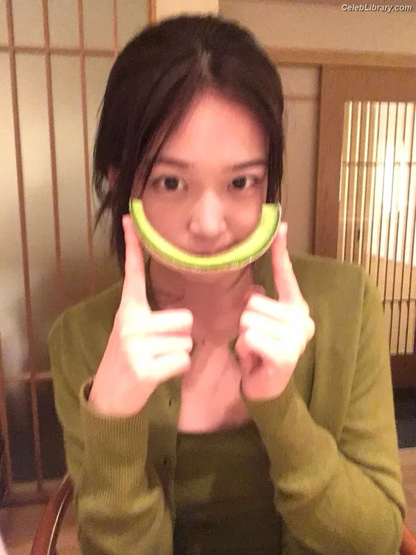 An Yujin photo 8 of 771