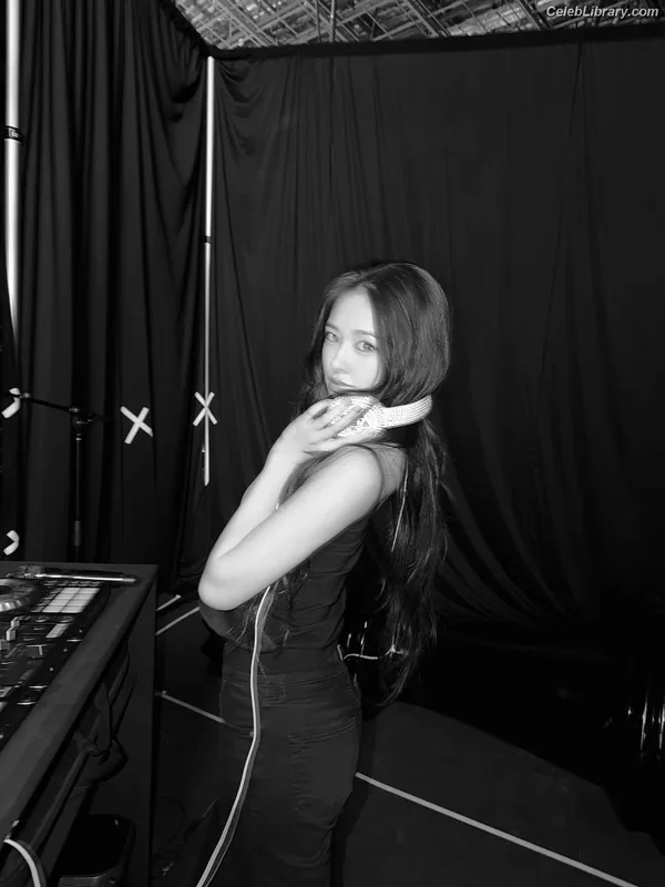 An Yujin photo 16 of 771