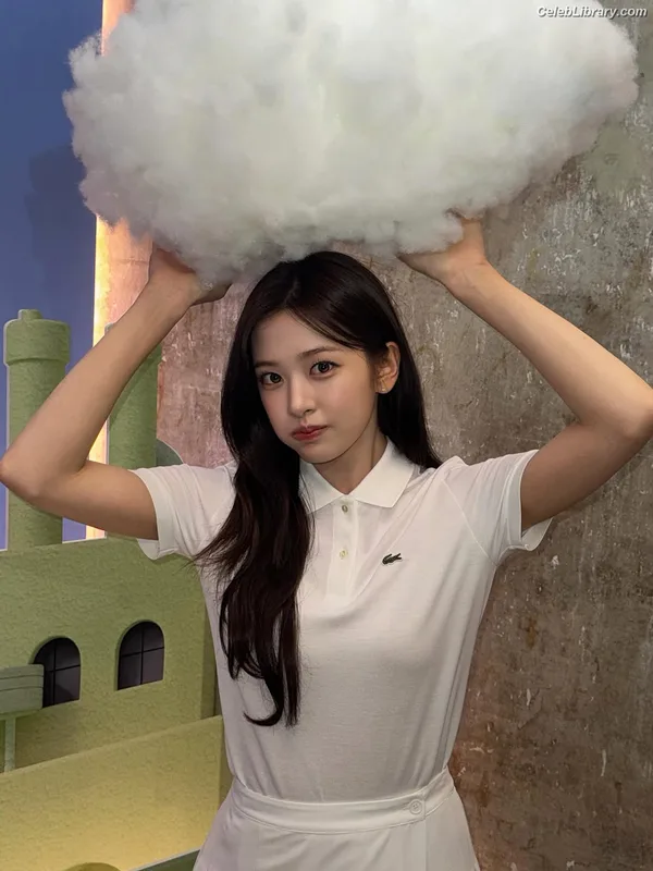 An Yujin photo 12 of 771