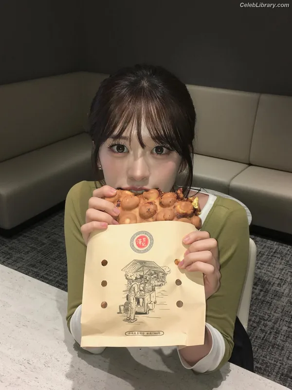 An Yujin photo 15 of 771