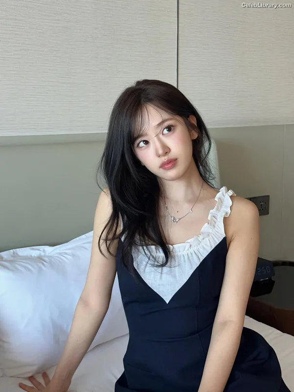 An Yujin photo 24 of 771