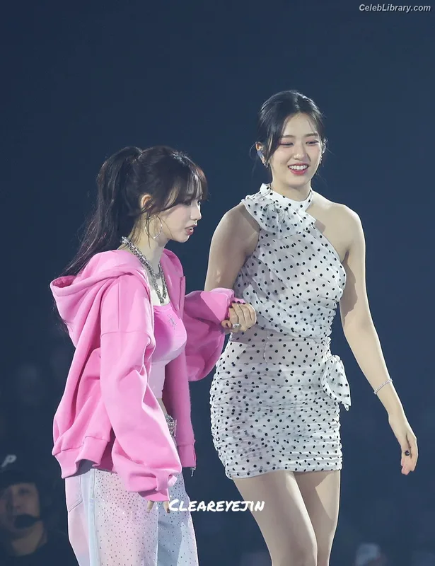 An Yujin photo 20 of 771