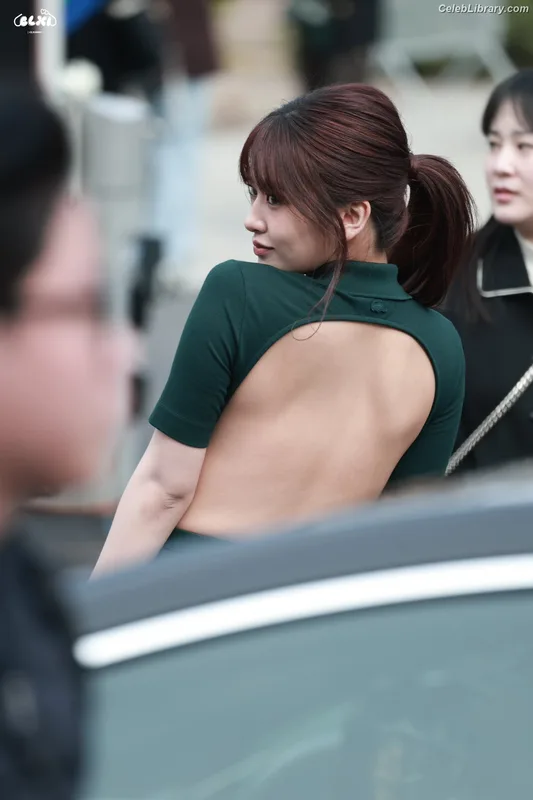 An Yujin photo 18 of 771