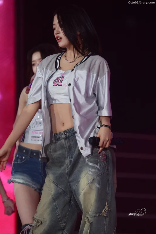 An Yujin photo 19 of 771