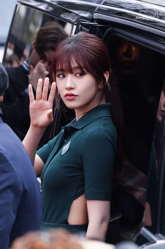 An Yujin photo 23 of 771