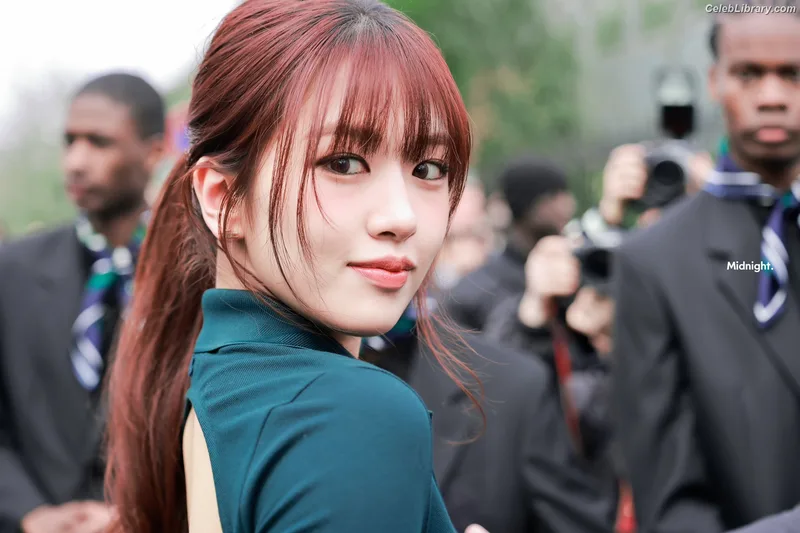 An Yujin photo 14 of 771
