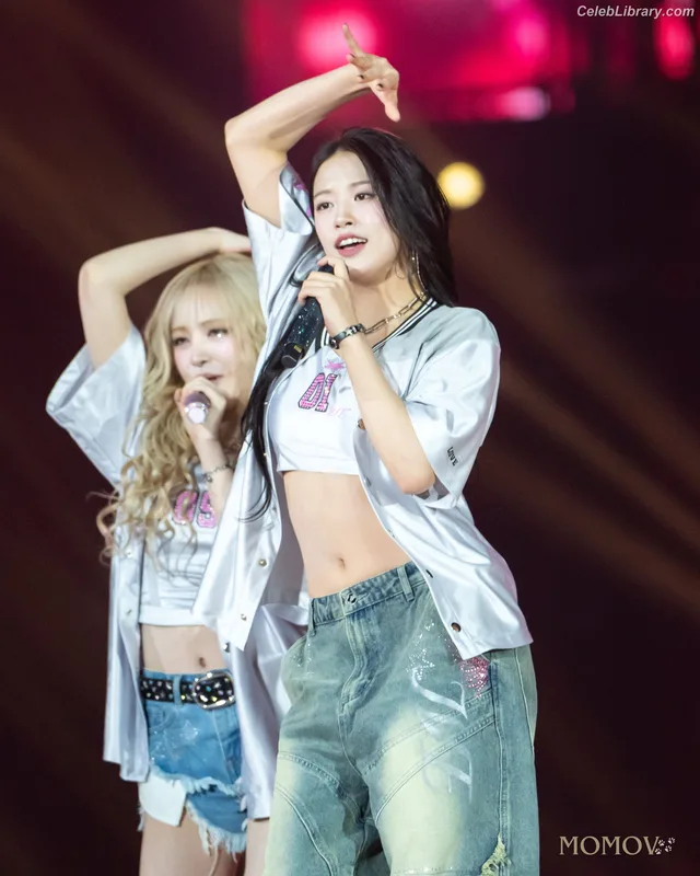An Yujin photo 19 of 771