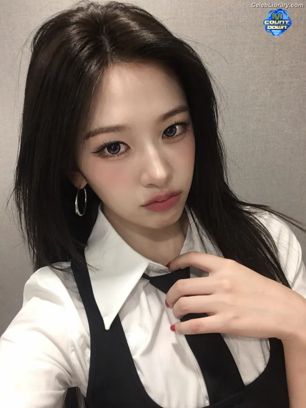 An Yujin photo 19 of 771