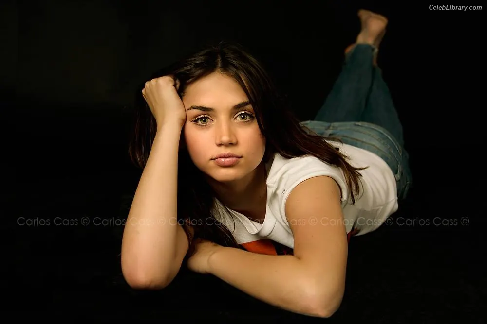 Ana de Armas photo 16 of 504