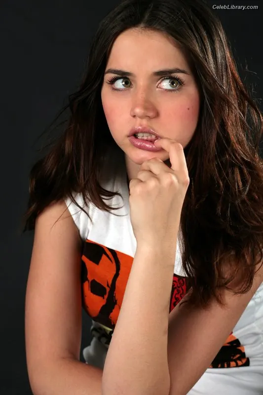 Ana de Armas photo 24 of 504