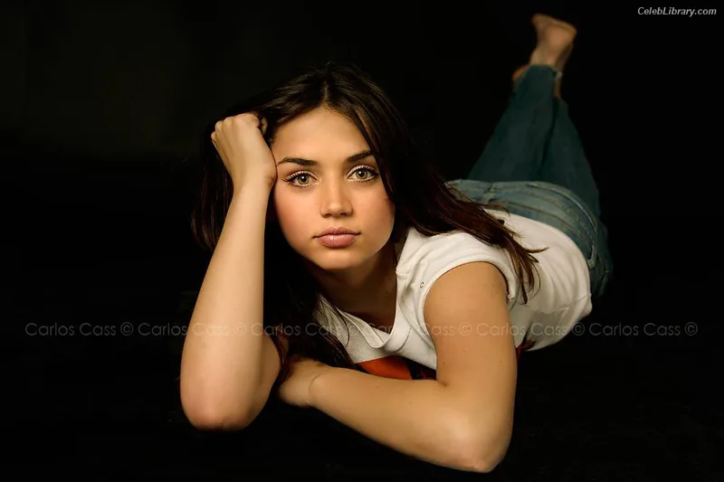 Ana de Armas photo 16 of 3418