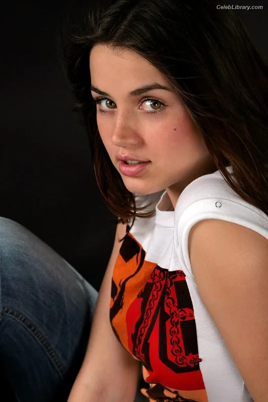 Ana de Armas photo 22 of 3418