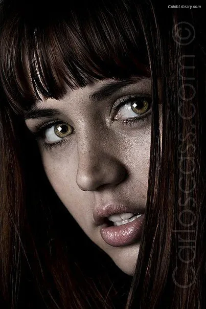 Ana de Armas photo 10 of 3418