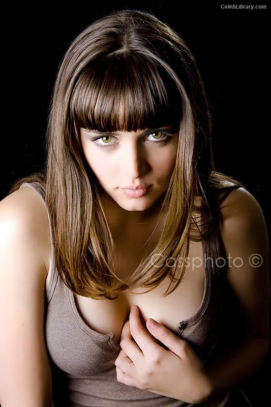 Ana de Armas photo 11 of 3418