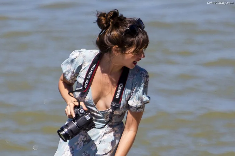 Ana de Armas photo 24 of 3418