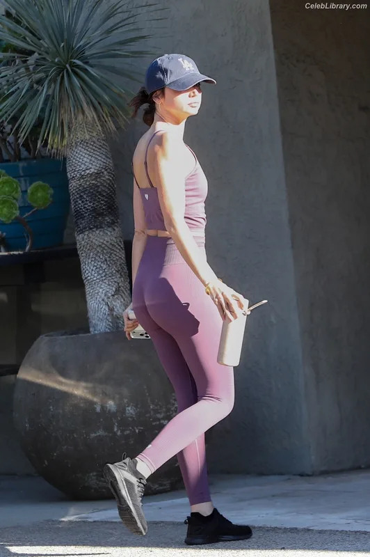 Ana de Armas photo 14 of 3418