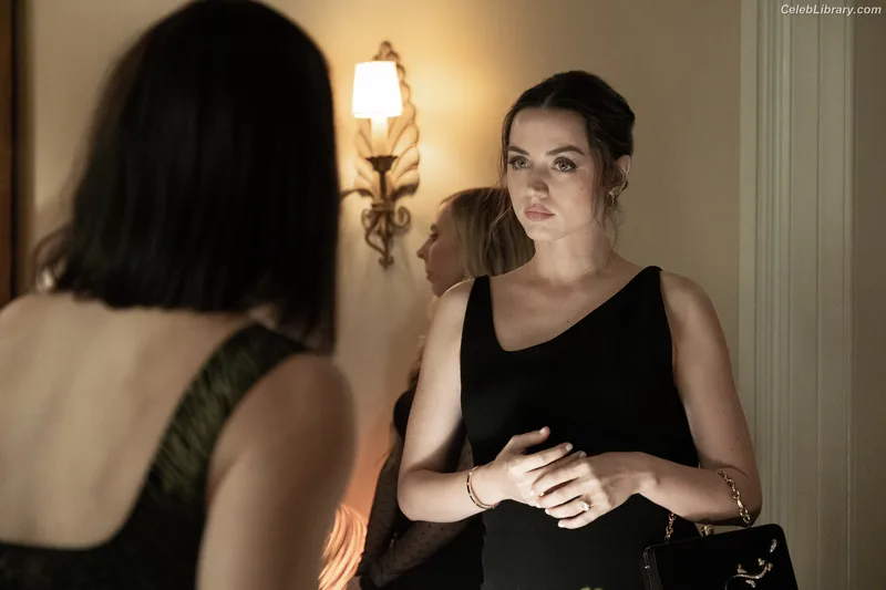 Ana de Armas photo 12 of 3418