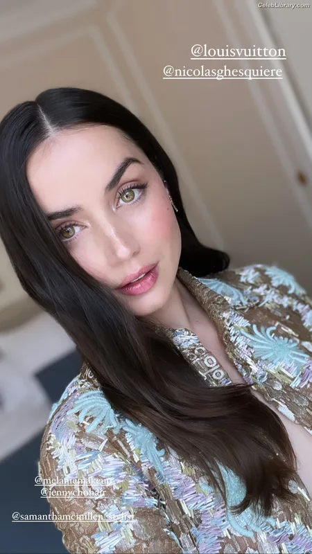 Ana de Armas photo 22 of 3418