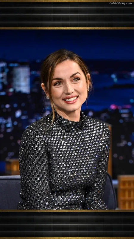 Ana de Armas photo 16 of 3418