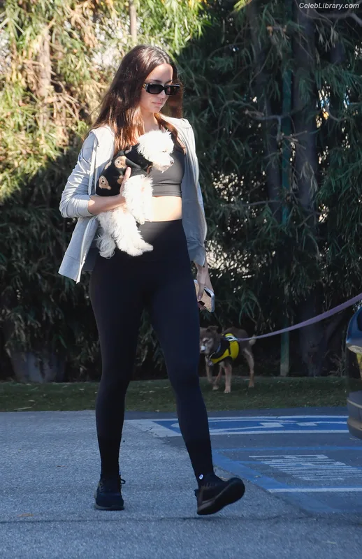 Ana de Armas photo 17 of 3418