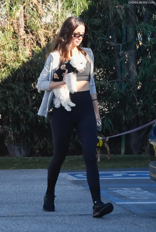 Ana de Armas photo 18 of 3418